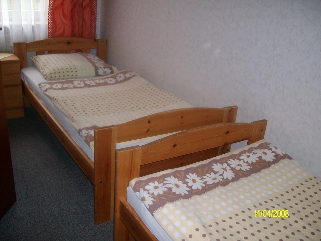 Ferien Und Gaestehaus Harms Neuenkirchen  Room photo